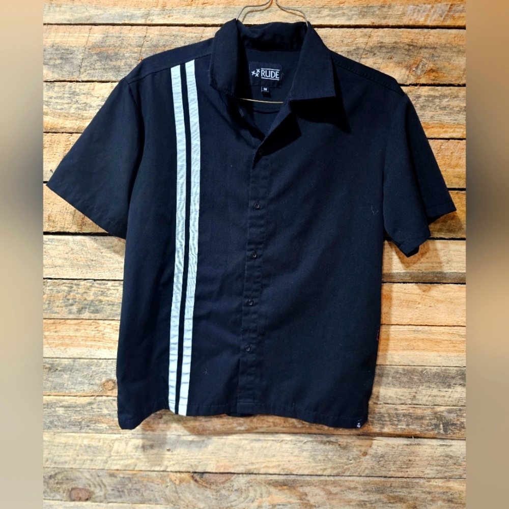 Size Medium black and white Rude button-up casual‎ colar shirt